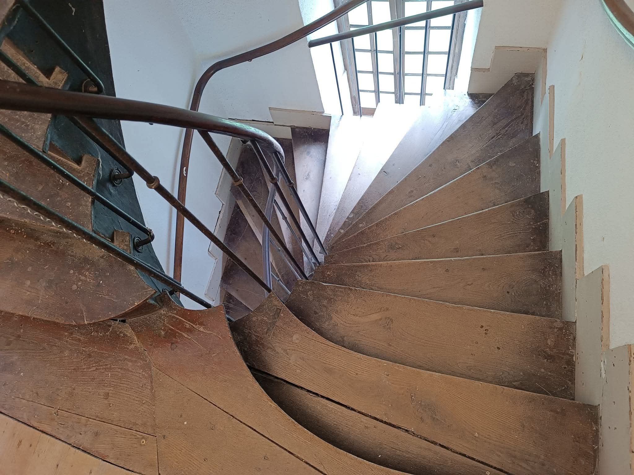 1000045478